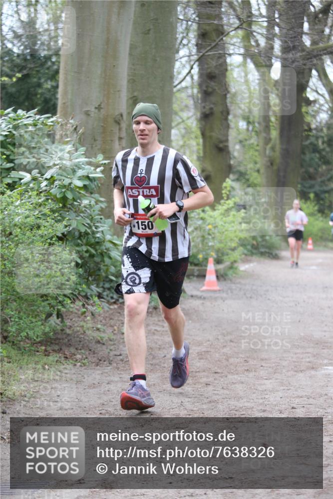 13.04.2025 - Hammer Lauf Jannik Wohlers http://msf.ph/oto/7638326 13.04.2025 10:10:03 Laufen 150 meine-sportfotos.de