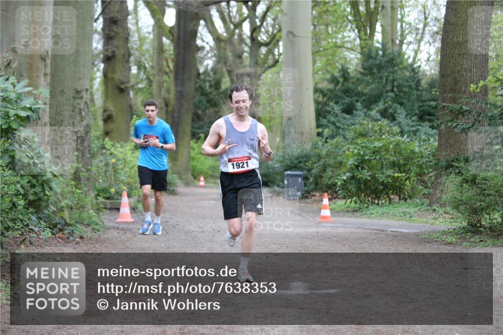 13.04.2025 - Hammer Lauf Jannik Wohlers http://msf.ph/oto/7638353 13.04.2025 12:23:15 Laufen 1921 meine-sportfotos.de