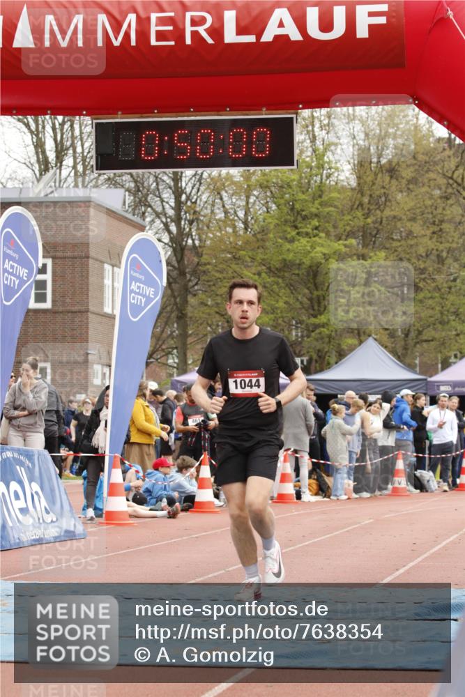 13.04.2025 - Hammer Lauf A. Gomolzig http://msf.ph/oto/7638354 13.04.2025 11:49:59 Ziel 13, 1044 meine-sportfotos.de