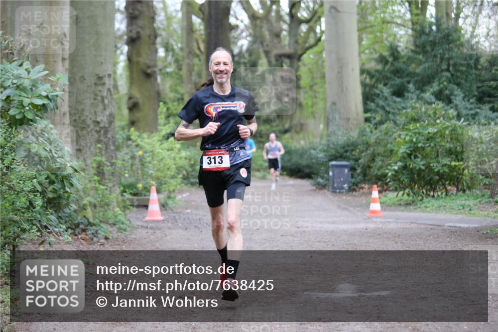 13.04.2025 - Hammer Lauf Jannik Wohlers http://msf.ph/oto/7638425 13.04.2025 12:23:06 Laufen 313 meine-sportfotos.de