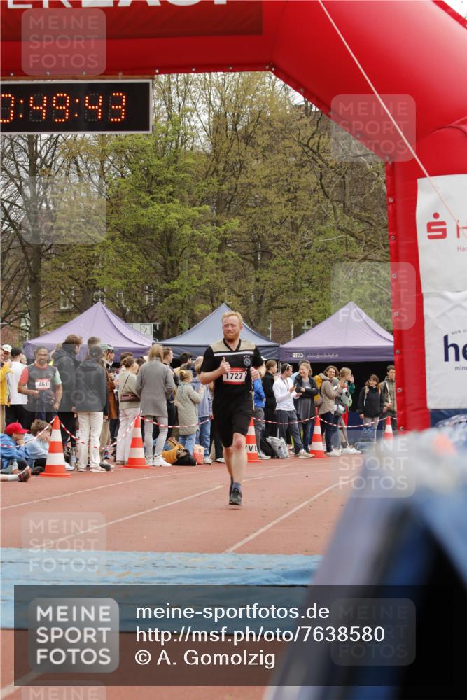 13.04.2025 - Hammer Lauf A. Gomolzig http://msf.ph/oto/7638580 13.04.2025 11:49:41 Ziel 1727 meine-sportfotos.de