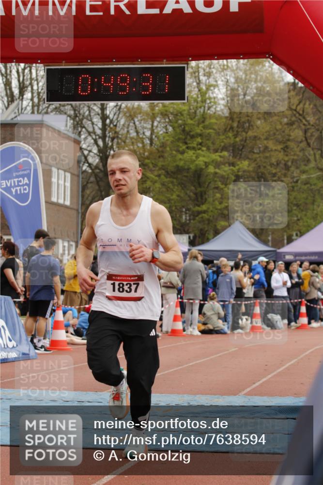 13.04.2025 - Hammer Lauf A. Gomolzig http://msf.ph/oto/7638594 13.04.2025 11:49:30 Ziel 1837 meine-sportfotos.de