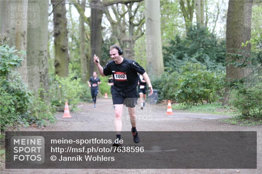 13.04.2025 - Hammer Lauf Jannik Wohlers http://msf.ph/oto/7638596 13.04.2025 12:22:48 Laufen 1002 meine-sportfotos.de