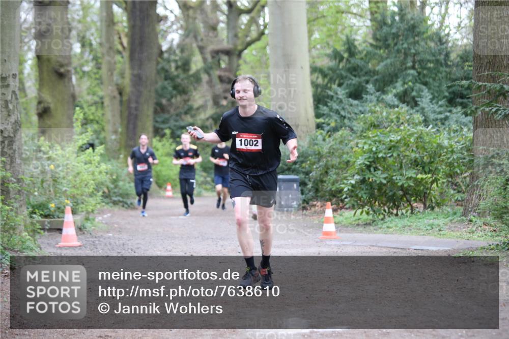 13.04.2025 - Hammer Lauf Jannik Wohlers http://msf.ph/oto/7638610 13.04.2025 12:22:47 Laufen 1002 meine-sportfotos.de