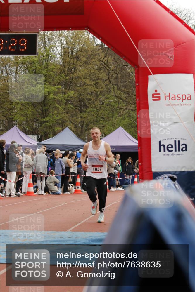 13.04.2025 - Hammer Lauf A. Gomolzig http://msf.ph/oto/7638635 13.04.2025 11:49:28 Ziel 1837 meine-sportfotos.de