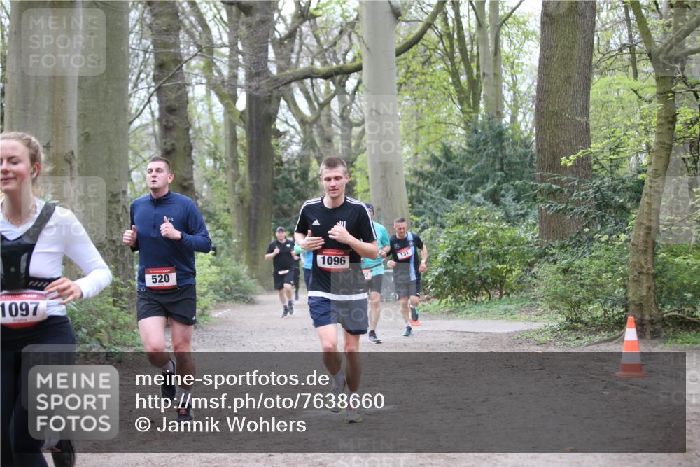 13.04.2025 - Hammer Lauf Jannik Wohlers http://msf.ph/oto/7638660 13.04.2025 10:09:33 Laufen 1097, 520, 1096, 131 meine-sportfotos.de