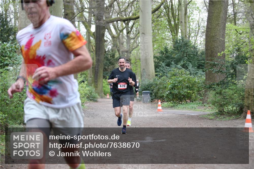13.04.2025 - Hammer Lauf Jannik Wohlers http://msf.ph/oto/7638670 13.04.2025 12:22:43 Laufen 670 meine-sportfotos.de