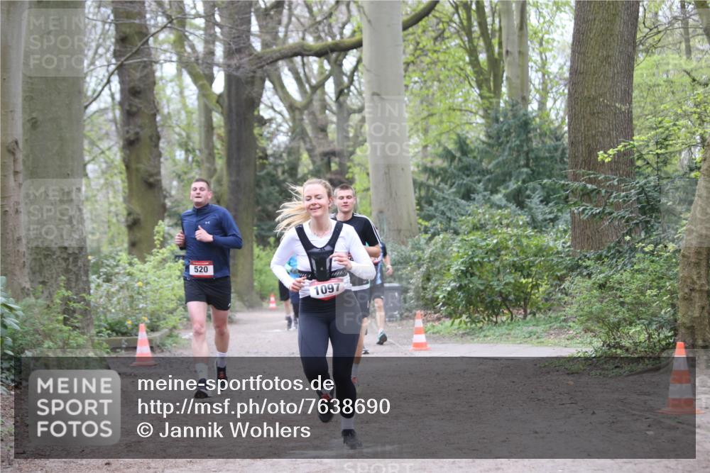 13.04.2025 - Hammer Lauf Jannik Wohlers http://msf.ph/oto/7638690 13.04.2025 10:09:32 Laufen 520, 1097 meine-sportfotos.de