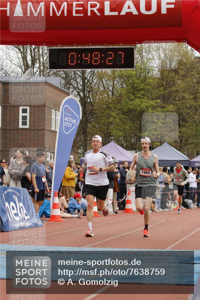 13.04.2025 - Hammer Lauf A. Gomolzig http://msf.ph/oto/7638759 13.04.2025 11:48:25 Ziel 559, 1923, 1965 meine-sportfotos.de