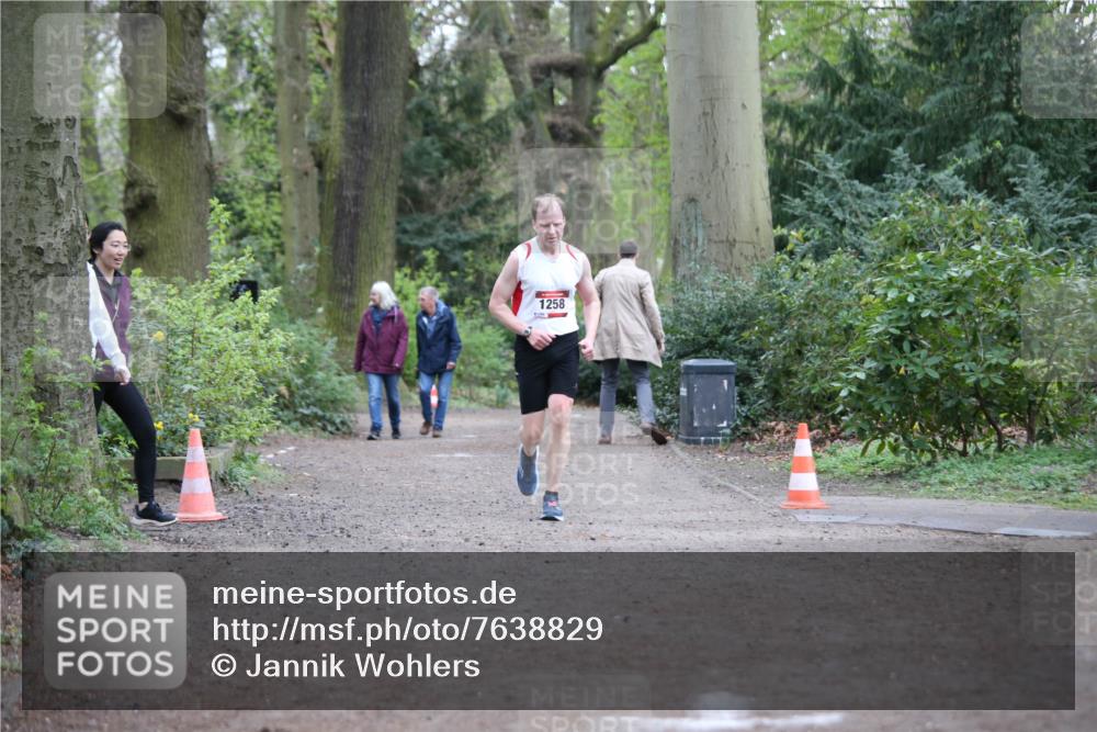 13.04.2025 - Hammer Lauf Jannik Wohlers http://msf.ph/oto/7638829 13.04.2025 12:22:03 Laufen 1258 meine-sportfotos.de