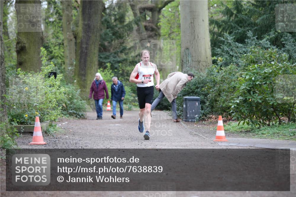 13.04.2025 - Hammer Lauf Jannik Wohlers http://msf.ph/oto/7638839 13.04.2025 12:22:02 Laufen 1258 meine-sportfotos.de
