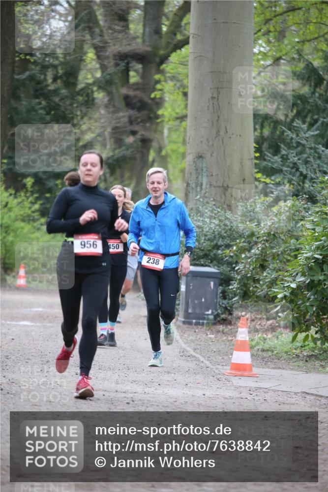 13.04.2025 - Hammer Lauf Jannik Wohlers http://msf.ph/oto/7638842 13.04.2025 10:09:21 Laufen 956, 50, 238 meine-sportfotos.de