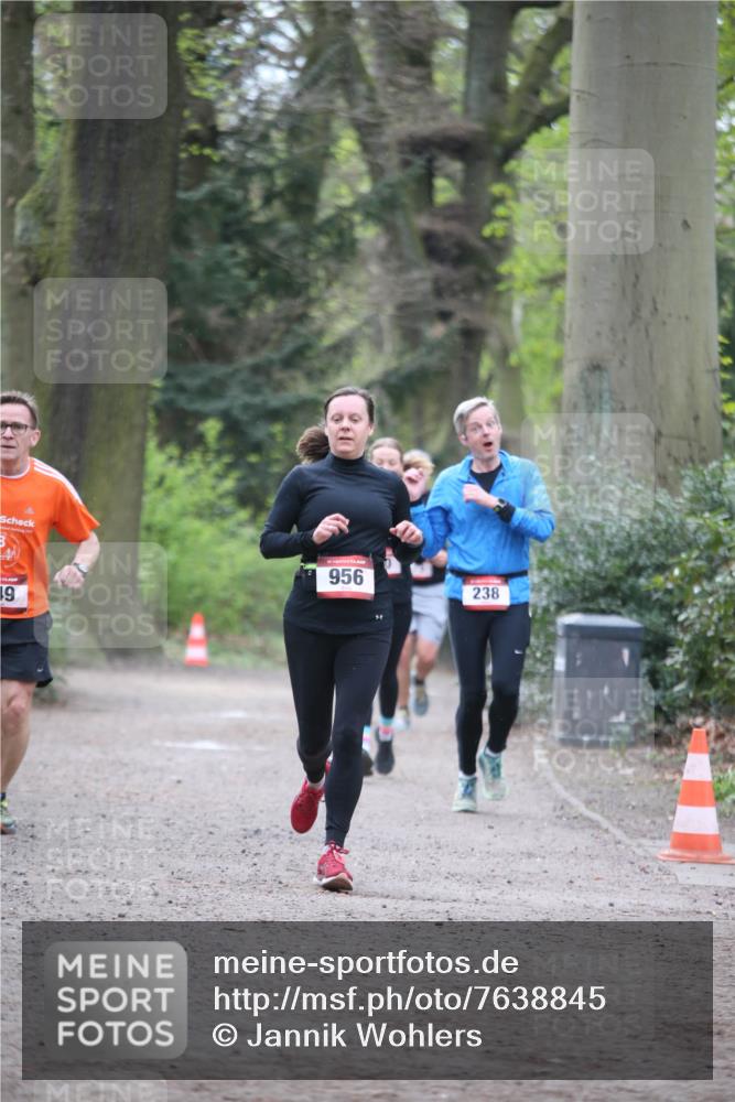 13.04.2025 - Hammer Lauf Jannik Wohlers http://msf.ph/oto/7638845 13.04.2025 10:09:20 Laufen 19, 15, 956, 238 meine-sportfotos.de