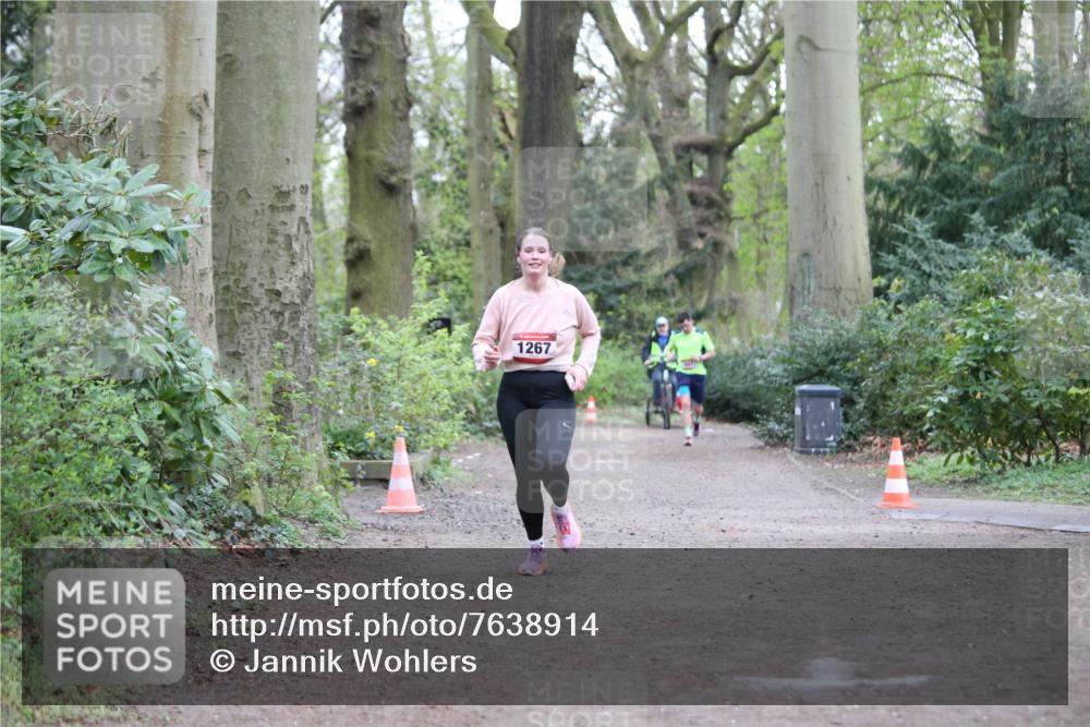 13.04.2025 - Hammer Lauf Jannik Wohlers http://msf.ph/oto/7638914 13.04.2025 12:21:34 Laufen 1267 meine-sportfotos.de