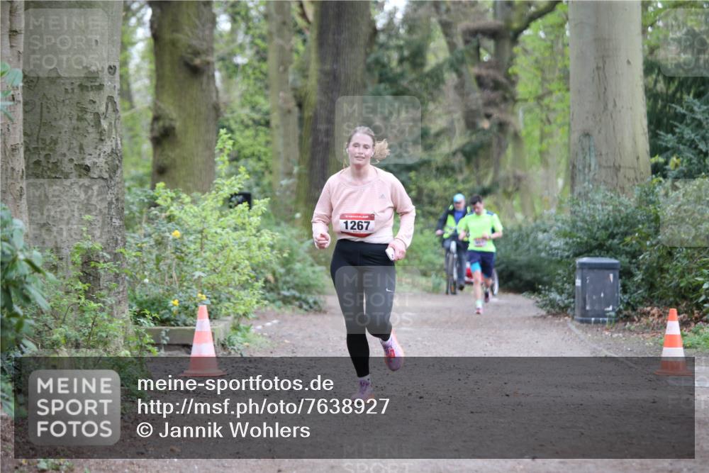 13.04.2025 - Hammer Lauf Jannik Wohlers http://msf.ph/oto/7638927 13.04.2025 12:21:33 Laufen 1267 meine-sportfotos.de