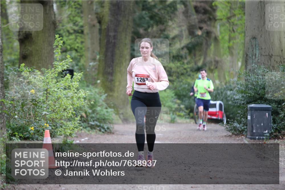 13.04.2025 - Hammer Lauf Jannik Wohlers http://msf.ph/oto/7638937 13.04.2025 12:21:32 Laufen 1267 meine-sportfotos.de