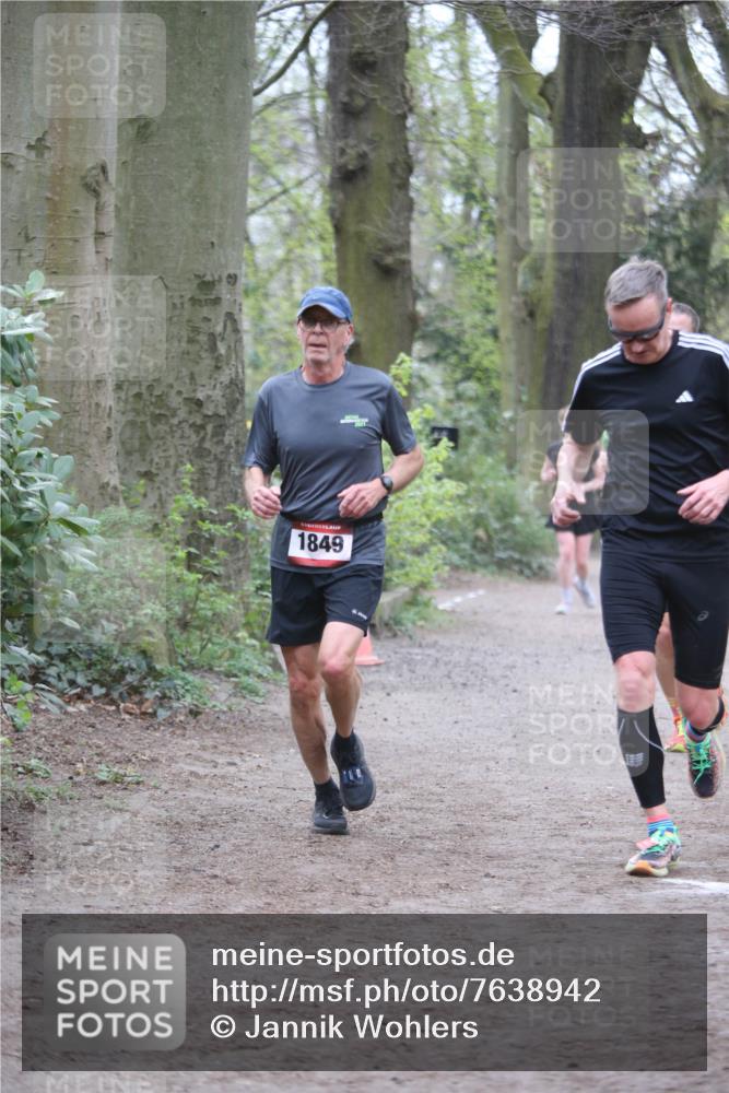 13.04.2025 - Hammer Lauf Jannik Wohlers http://msf.ph/oto/7638942 13.04.2025 10:09:08 Laufen 1849 meine-sportfotos.de