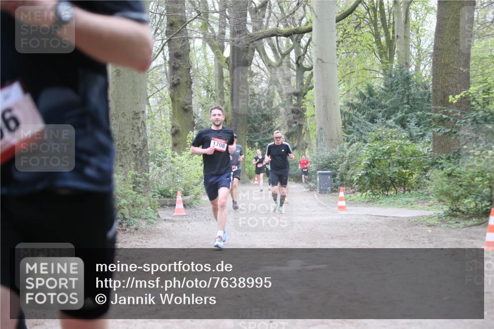 13.04.2025 - Hammer Lauf Jannik Wohlers http://msf.ph/oto/7638995 13.04.2025 10:09:04 Laufen 6, 1708 meine-sportfotos.de