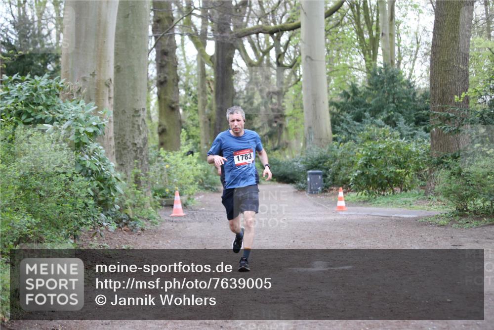 13.04.2025 - Hammer Lauf Jannik Wohlers http://msf.ph/oto/7639005 13.04.2025 12:20:02 Laufen 1783 meine-sportfotos.de