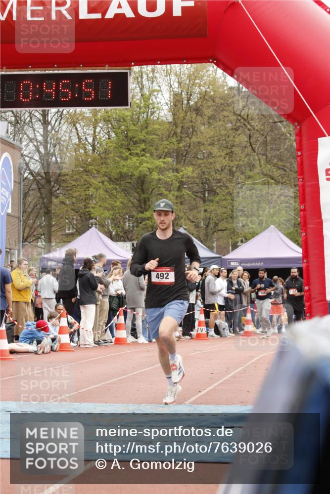 13.04.2025 - Hammer Lauf A. Gomolzig http://msf.ph/oto/7639026 13.04.2025 11:45:50 Ziel 492 meine-sportfotos.de