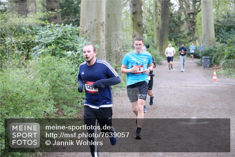 13.04.2025 - Hammer Lauf Jannik Wohlers http://msf.ph/oto/7639057 13.04.2025 12:19:43 Laufen 1257 meine-sportfotos.de