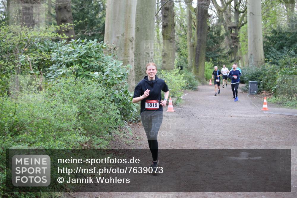 13.04.2025 - Hammer Lauf Jannik Wohlers http://msf.ph/oto/7639073 13.04.2025 12:19:35 Laufen 1819 meine-sportfotos.de