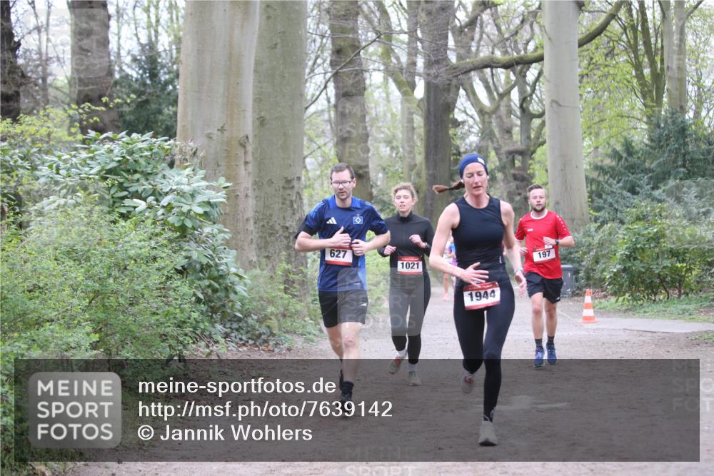 13.04.2025 - Hammer Lauf Jannik Wohlers http://msf.ph/oto/7639142 13.04.2025 10:08:51 Laufen 627, 1021, 1944, 197 meine-sportfotos.de