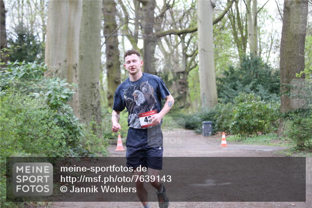 13.04.2025 - Hammer Lauf Jannik Wohlers http://msf.ph/oto/7639143 13.04.2025 12:18:45 Laufen 15, 43 meine-sportfotos.de