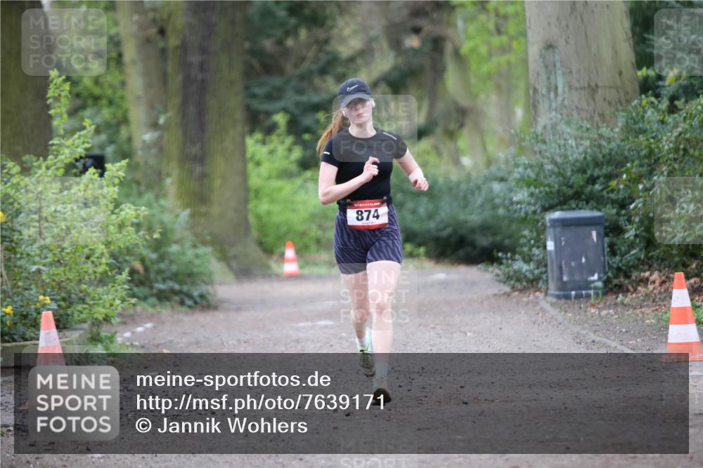 13.04.2025 - Hammer Lauf Jannik Wohlers http://msf.ph/oto/7639171 13.04.2025 12:18:18 Laufen 874 meine-sportfotos.de