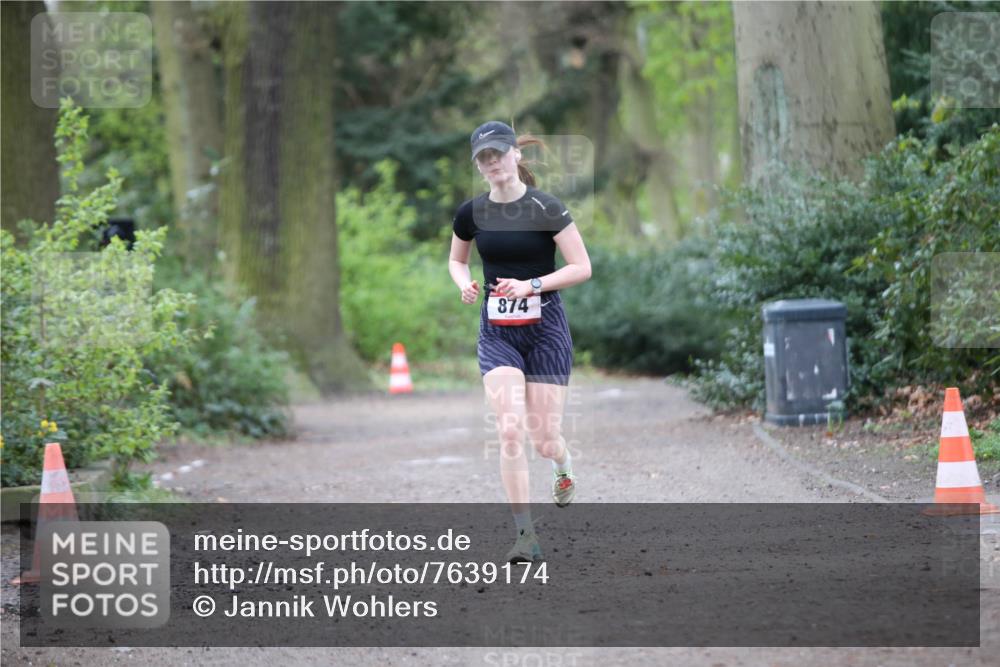 13.04.2025 - Hammer Lauf Jannik Wohlers http://msf.ph/oto/7639174 13.04.2025 12:18:17 Laufen 874 meine-sportfotos.de