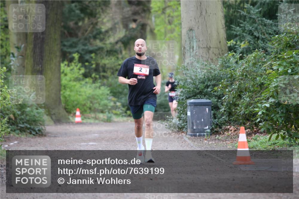 13.04.2025 - Hammer Lauf Jannik Wohlers http://msf.ph/oto/7639199 13.04.2025 12:18:08 Laufen 3 meine-sportfotos.de