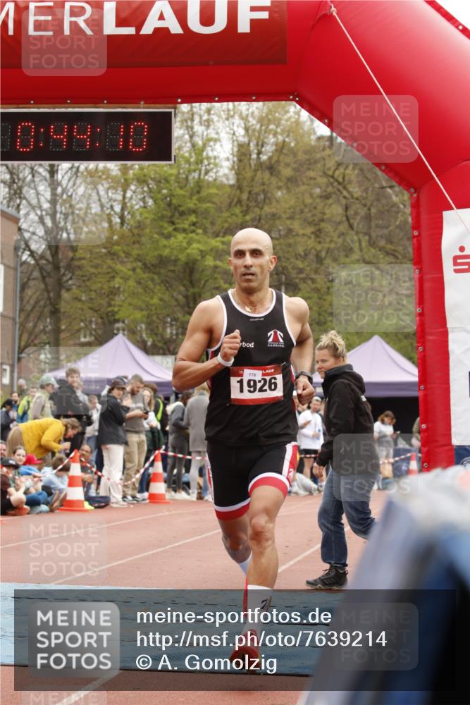 13.04.2025 - Hammer Lauf A. Gomolzig http://msf.ph/oto/7639214 13.04.2025 11:44:08 Ziel 1926 meine-sportfotos.de