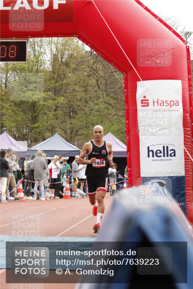 13.04.2025 - Hammer Lauf A. Gomolzig http://msf.ph/oto/7639223 13.04.2025 11:44:07 Ziel 1926 meine-sportfotos.de