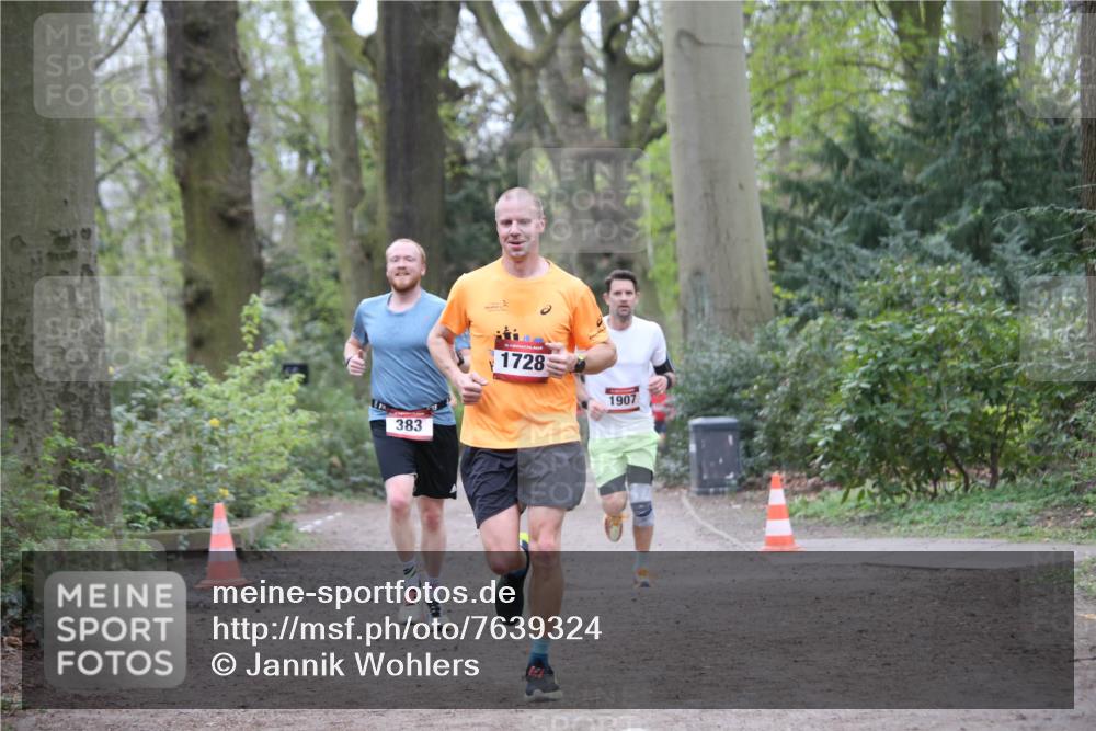13.04.2025 - Hammer Lauf Jannik Wohlers http://msf.ph/oto/7639324 13.04.2025 10:08:32 Laufen 383, 1728, 1907, 121 meine-sportfotos.de