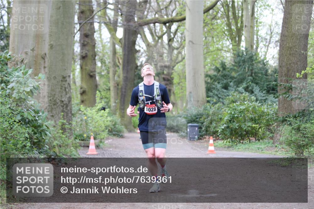 13.04.2025 - Hammer Lauf Jannik Wohlers http://msf.ph/oto/7639361 13.04.2025 12:17:33 Laufen 1028 meine-sportfotos.de