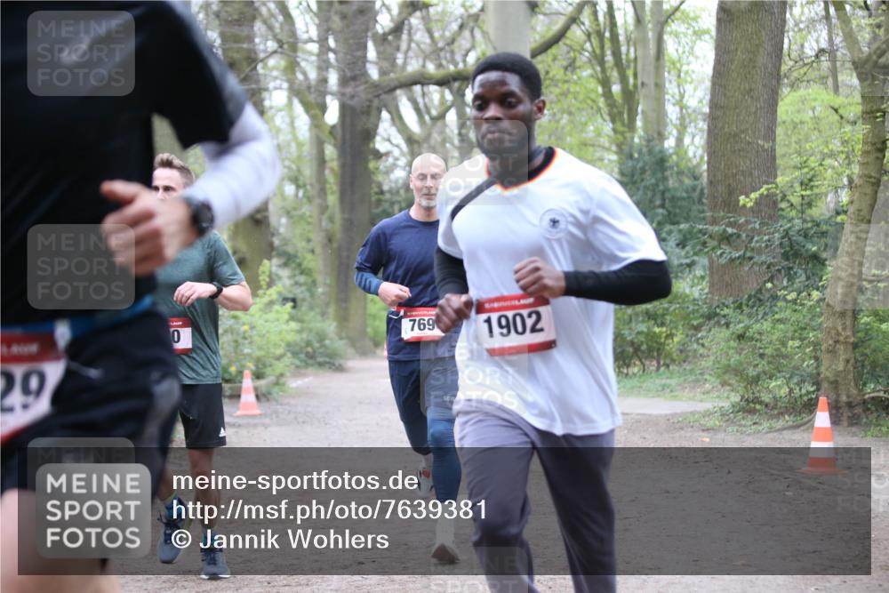13.04.2025 - Hammer Lauf Jannik Wohlers http://msf.ph/oto/7639381 13.04.2025 10:08:23 Laufen 29, 769, 1902 meine-sportfotos.de