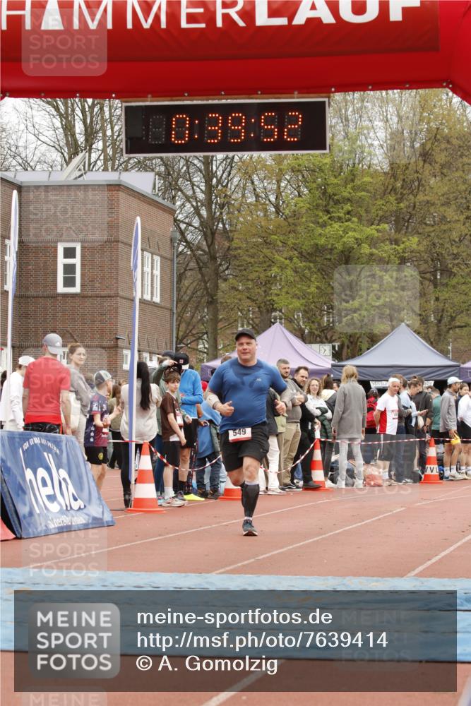 13.04.2025 - Hammer Lauf A. Gomolzig http://msf.ph/oto/7639414 13.04.2025 11:39:51 Ziel  meine-sportfotos.de