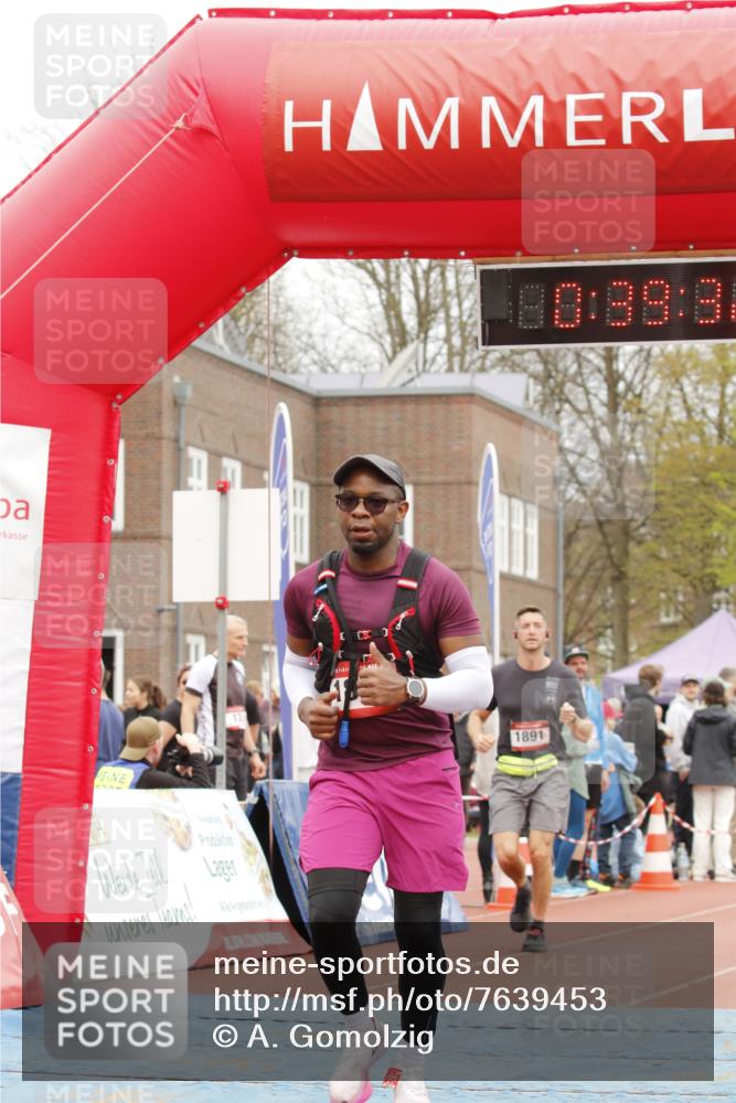 13.04.2025 - Hammer Lauf A. Gomolzig http://msf.ph/oto/7639453 13.04.2025 11:39:30 Ziel 1891, 1898 meine-sportfotos.de