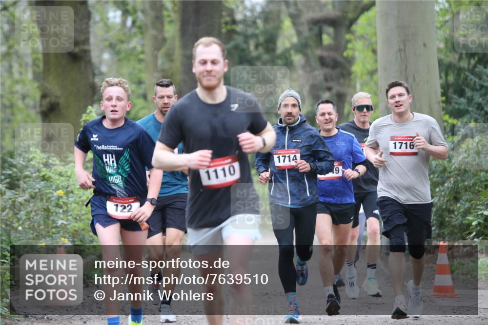 13.04.2025 - Hammer Lauf Jannik Wohlers http://msf.ph/oto/7639510 13.04.2025 10:08:17 Laufen 15, 122, 1110, 1714, 9, 15, 1716 meine-sportfotos.de