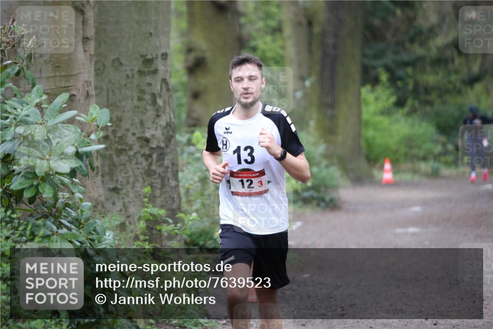 13.04.2025 - Hammer Lauf Jannik Wohlers http://msf.ph/oto/7639523 13.04.2025 12:15:19 Laufen 13, 15, 12, 3 meine-sportfotos.de
