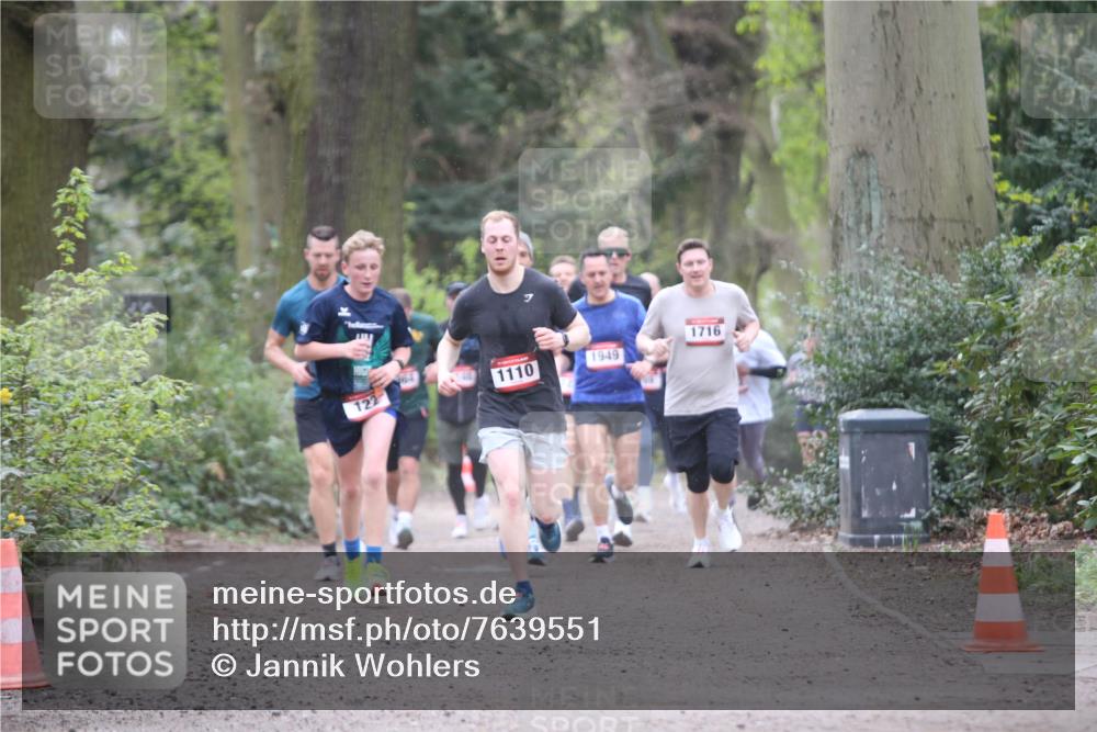 13.04.2025 - Hammer Lauf Jannik Wohlers http://msf.ph/oto/7639551 13.04.2025 10:08:13 Laufen 364, 122, 1110, 1949, 1716 meine-sportfotos.de