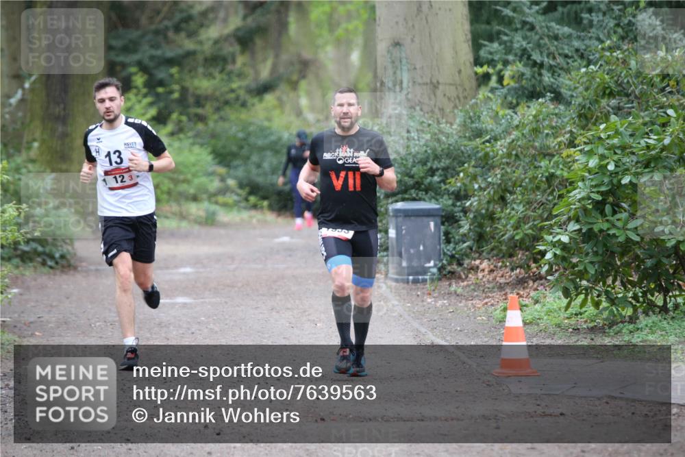 13.04.2025 - Hammer Lauf Jannik Wohlers http://msf.ph/oto/7639563 13.04.2025 12:15:16 Laufen 42, 13, 123 meine-sportfotos.de