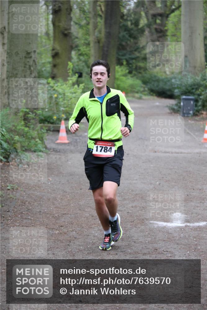 13.04.2025 - Hammer Lauf Jannik Wohlers http://msf.ph/oto/7639570 13.04.2025 12:14:23 Laufen 1784 meine-sportfotos.de