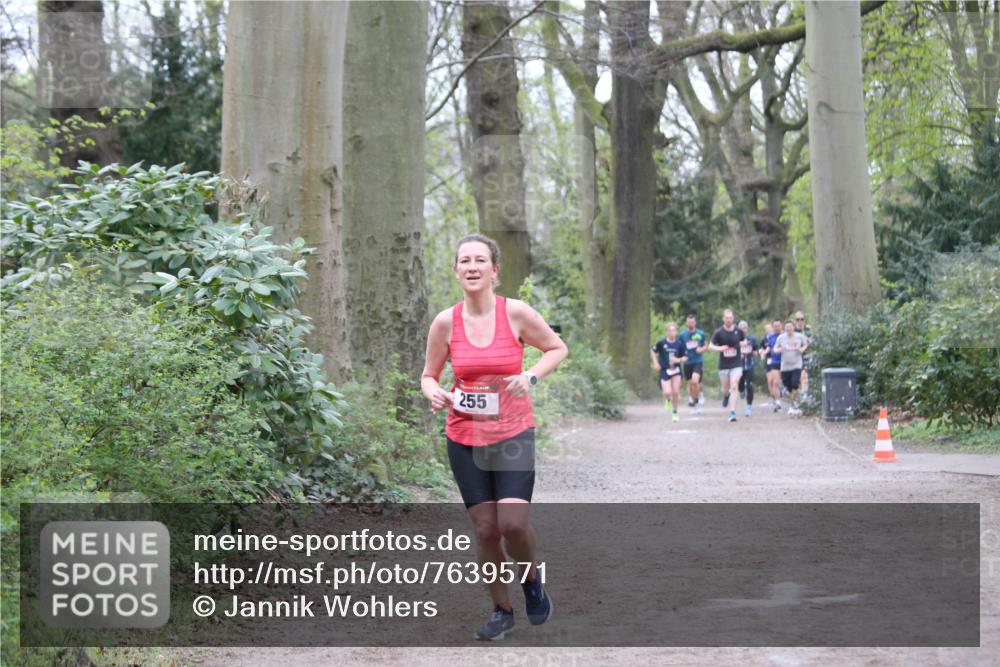 13.04.2025 - Hammer Lauf Jannik Wohlers http://msf.ph/oto/7639571 13.04.2025 10:08:09 Laufen 255 meine-sportfotos.de