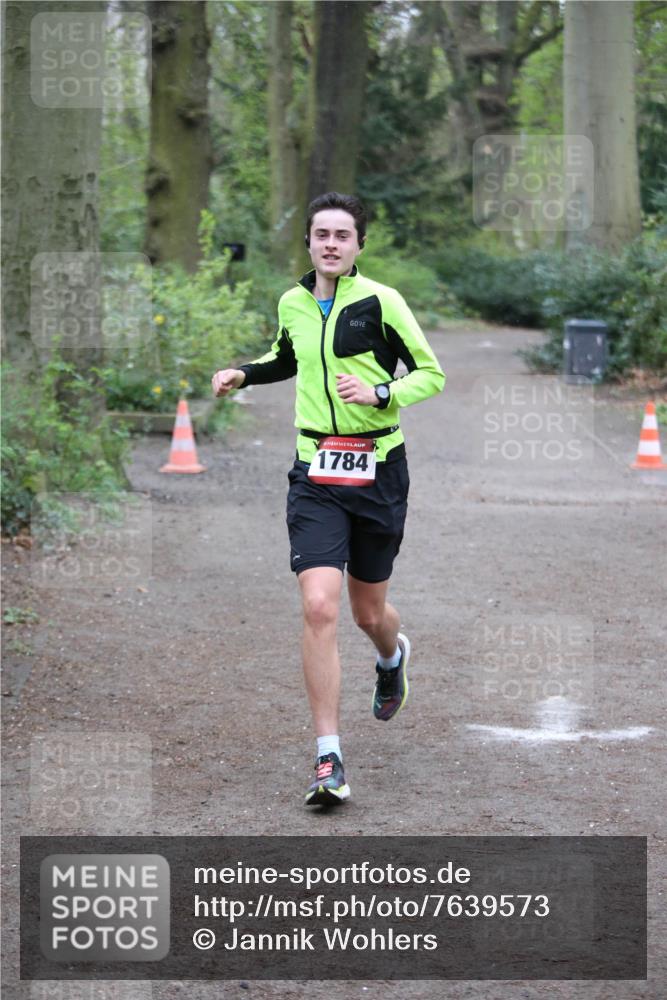 13.04.2025 - Hammer Lauf Jannik Wohlers http://msf.ph/oto/7639573 13.04.2025 12:14:23 Laufen 1784 meine-sportfotos.de