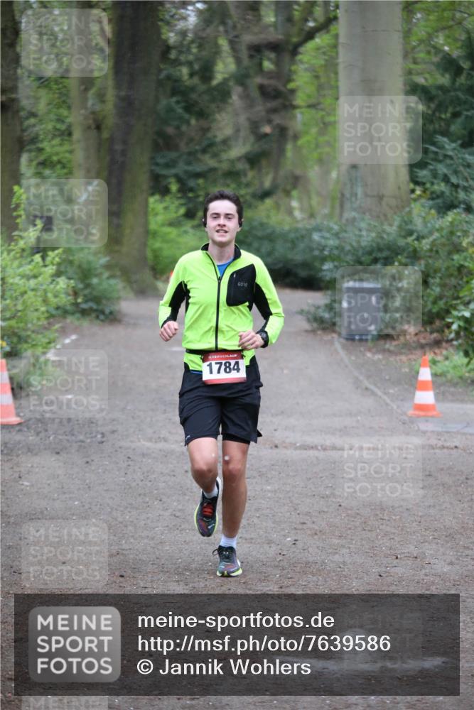 13.04.2025 - Hammer Lauf Jannik Wohlers http://msf.ph/oto/7639586 13.04.2025 12:14:22 Laufen 1784 meine-sportfotos.de