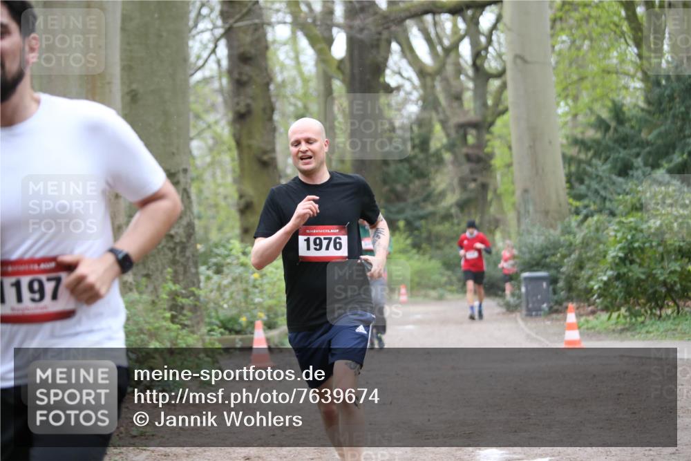 13.04.2025 - Hammer Lauf Jannik Wohlers http://msf.ph/oto/7639674 13.04.2025 10:07:59 Laufen 197, 15, 1976 meine-sportfotos.de