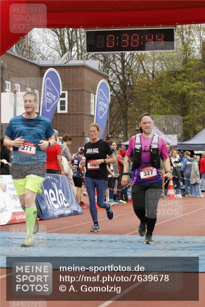 13.04.2025 - Hammer Lauf A. Gomolzig http://msf.ph/oto/7639678 13.04.2025 11:38:43 Ziel 160, 193, 271, 327 meine-sportfotos.de