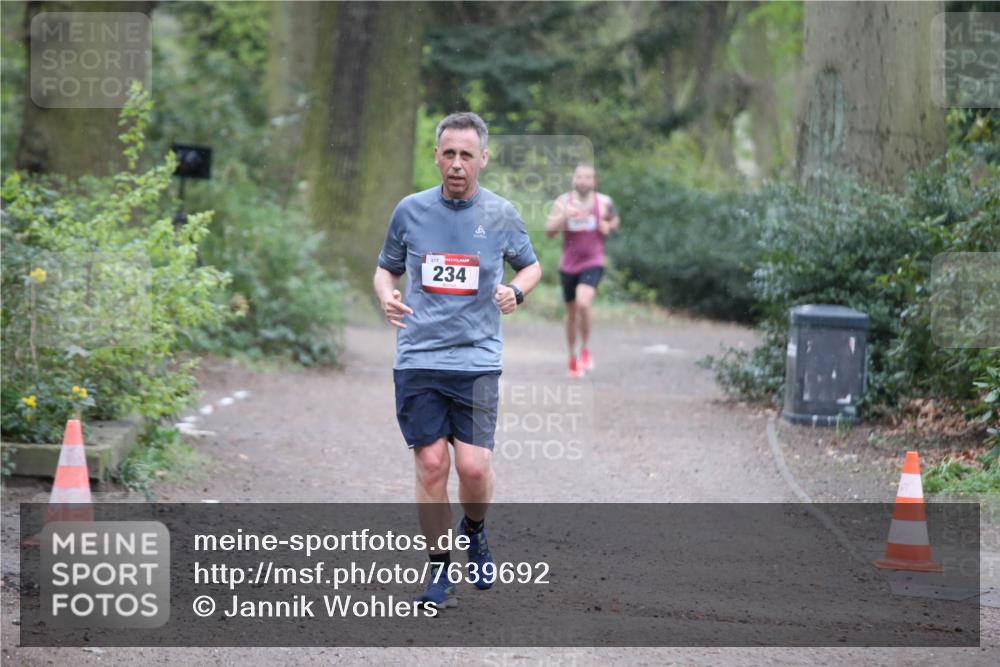 13.04.2025 - Hammer Lauf Jannik Wohlers http://msf.ph/oto/7639692 13.04.2025 12:13:10 Laufen 217, 234 meine-sportfotos.de