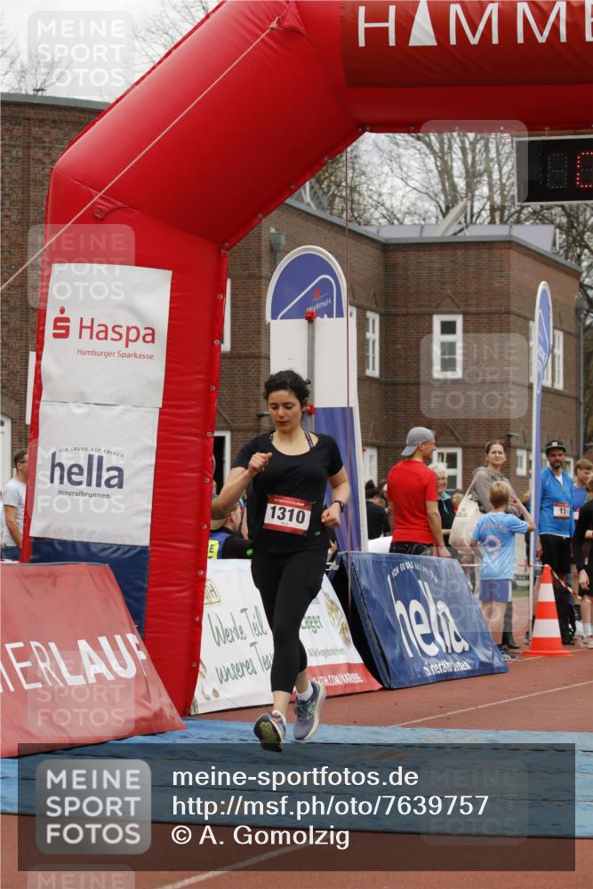 13.04.2025 - Hammer Lauf A. Gomolzig http://msf.ph/oto/7639757 13.04.2025 11:37:57 Ziel 20, 21, 737, 1310, 1376 meine-sportfotos.de